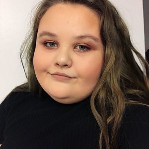 Meet your Posher, Madeline